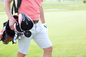 How to Carry Golf Bag The Right Way With One Strap