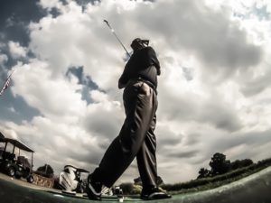 How to Change Spikes on Nike Golf Shoes