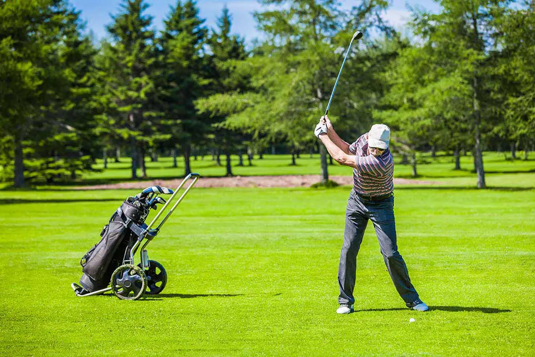 Golf Shoes Fitting Guide | Tight Isn’t Always Right!