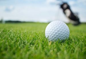 What Type of Golf Balls Should a Beginner Use